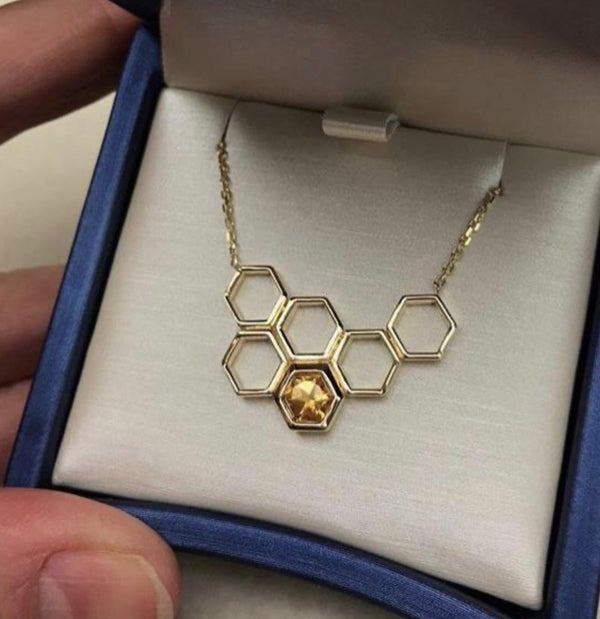 Honeycomb Necklace - Yellow Gold
