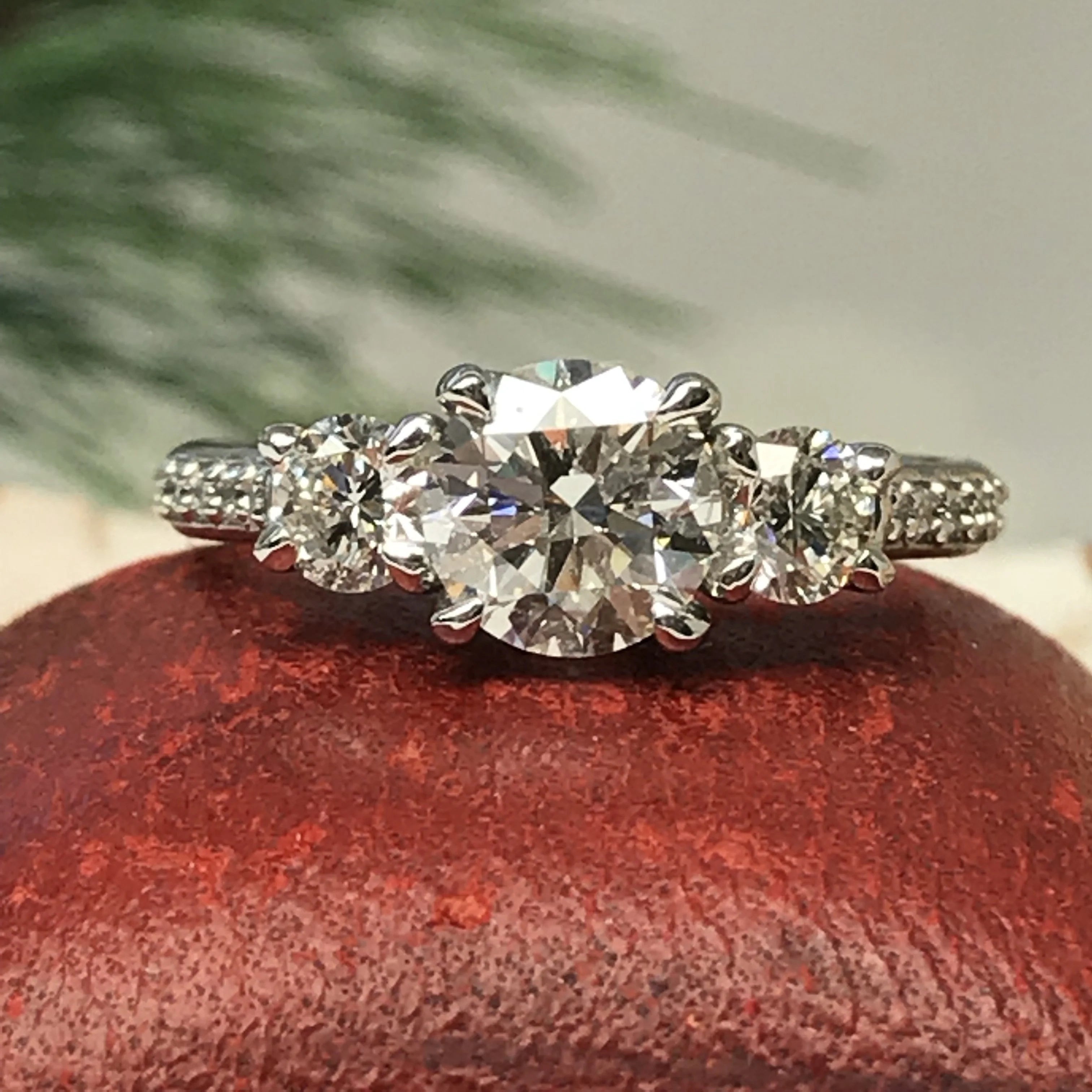Which Type of Ring Metal Should You Choose? | Bostonian Jewelers