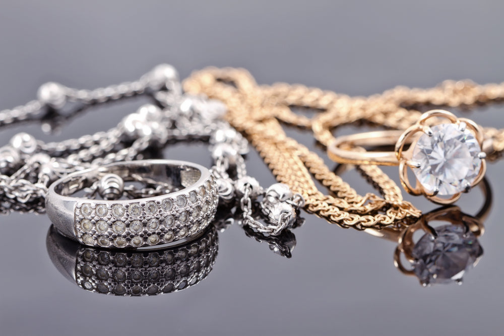 Gold VS Silver: Which is Right for You?
