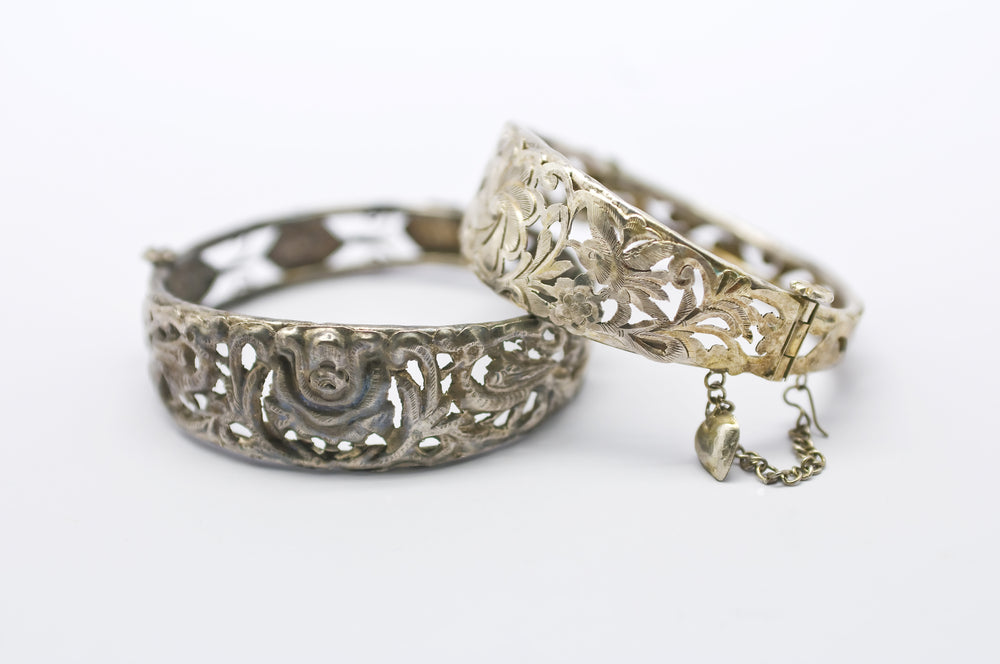 How to Keep GoldPlated Jewelry from Tarnishing Bostonian Jewelers