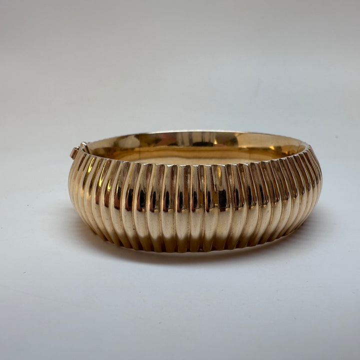 Retro Hinged Bangle Bracelet