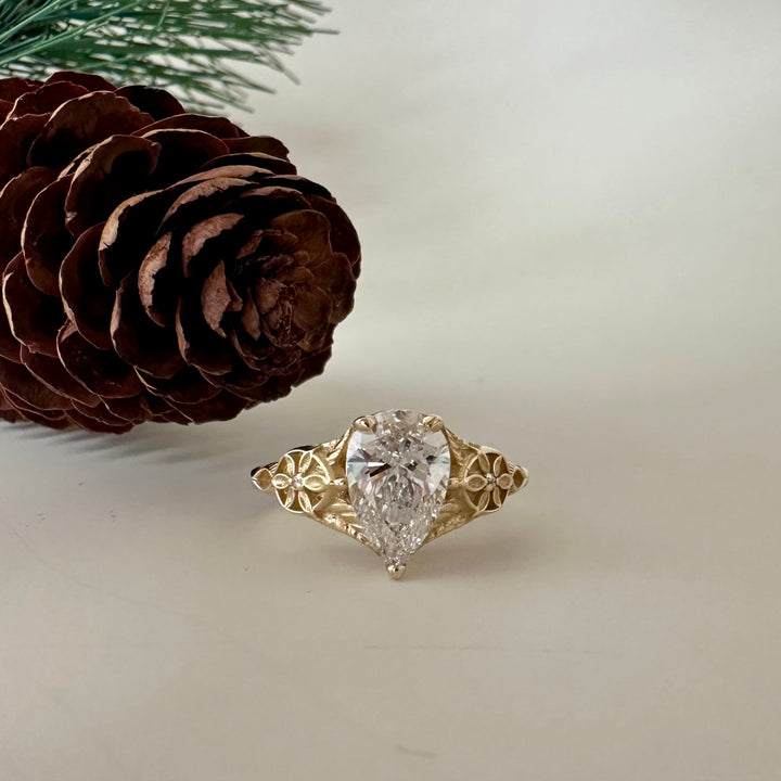 Arwen - Middle Earth Inspired - 14k Yellow Pear Shape