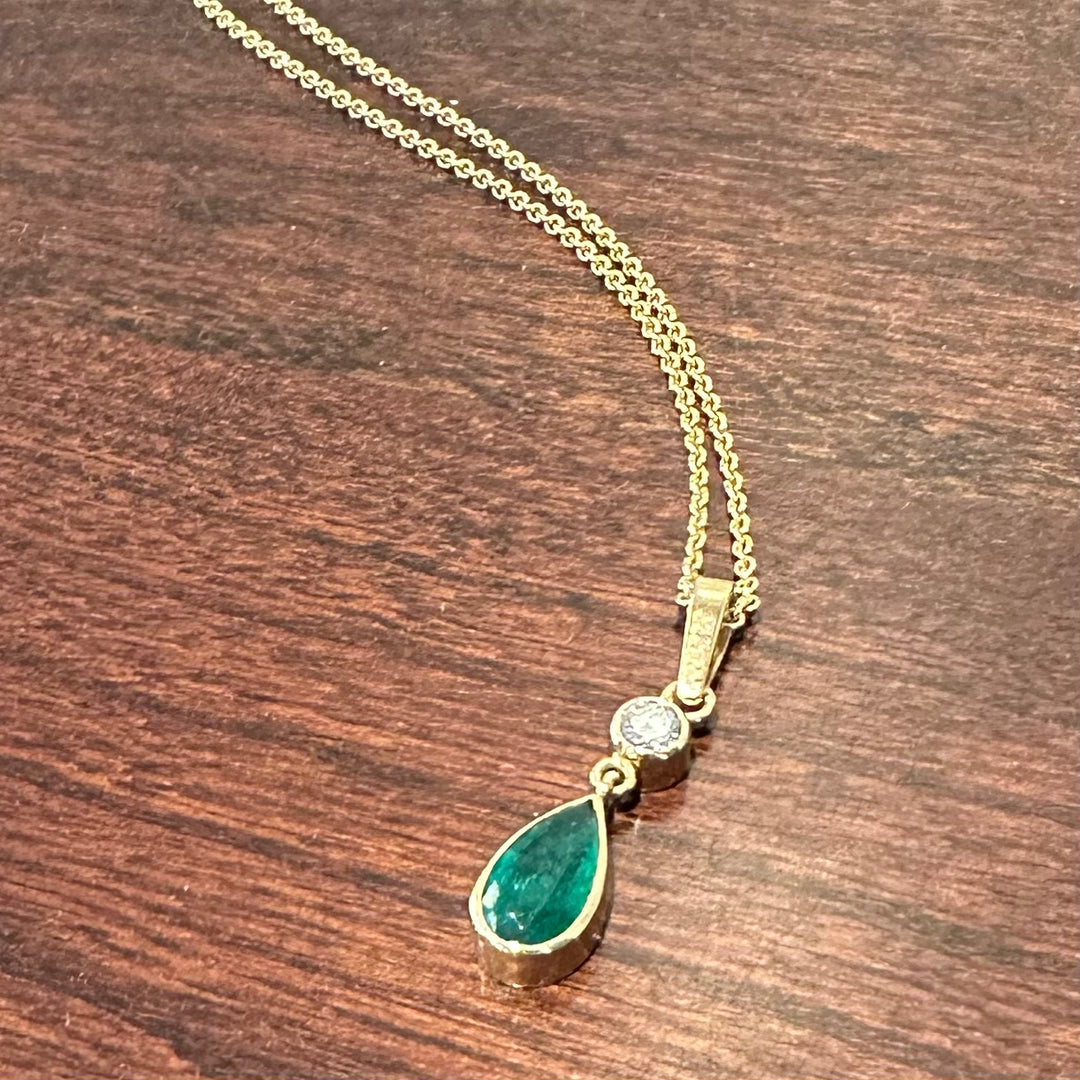 Emerald Drop - 14k White Gold